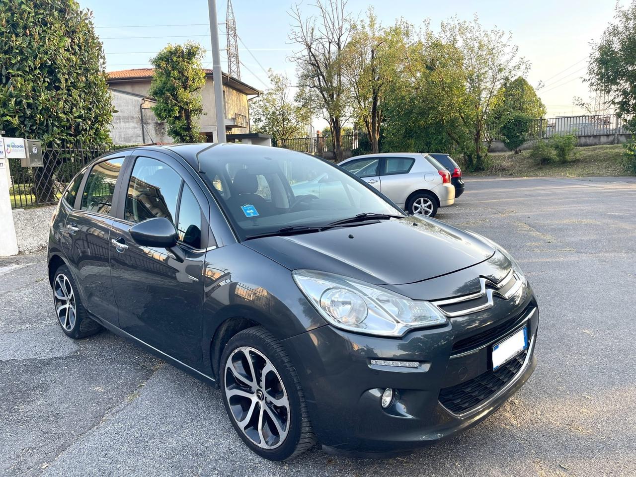 Citroen C3 1.2 VTi 82 Exclusive tetto panoramico per Neopatentati 2014