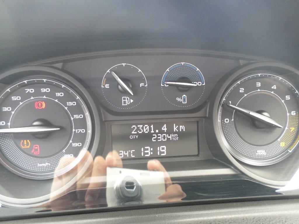 Lancia Ypsilon 1.0 FireFly 5 porte S&S Hybrid Gold Plus