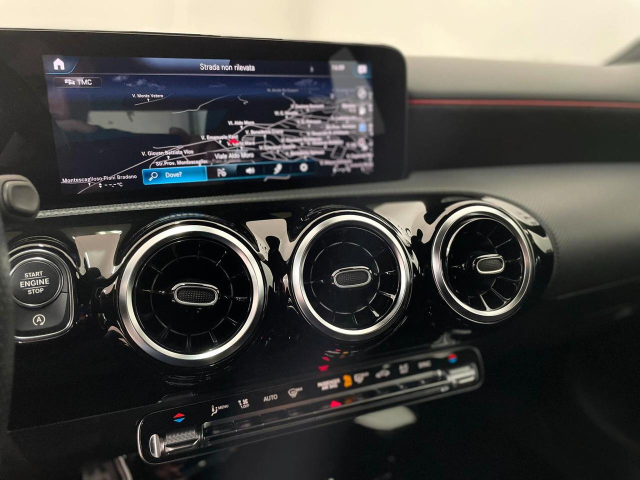 Mercedes-benz A 180 d Automatic Premium