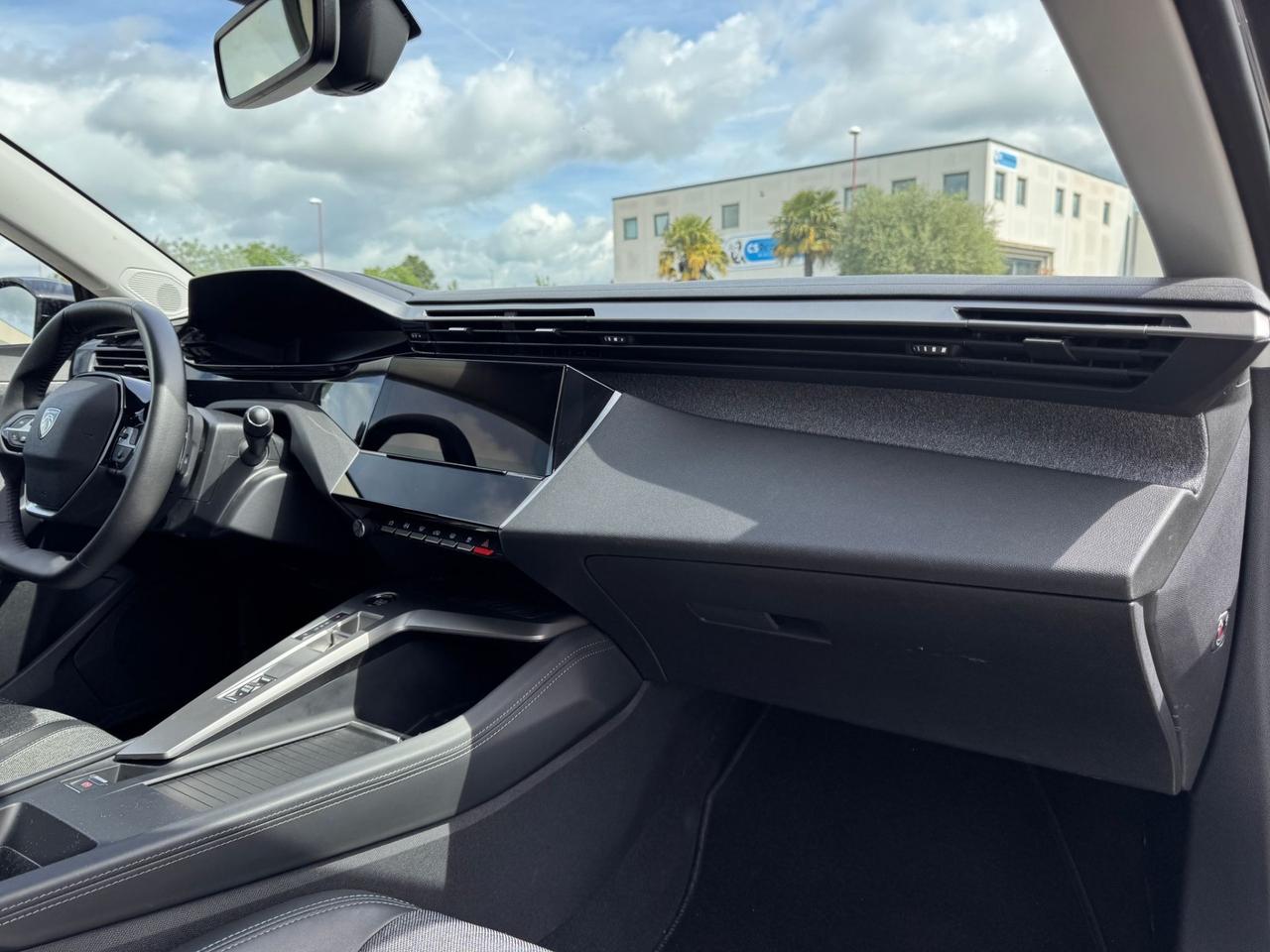 Peugeot 408 PureTech