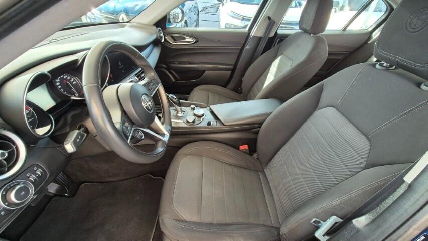 Alfa Romeo Giulia 2.2 Turbodiesel 136 CV AT8 Business - 2018