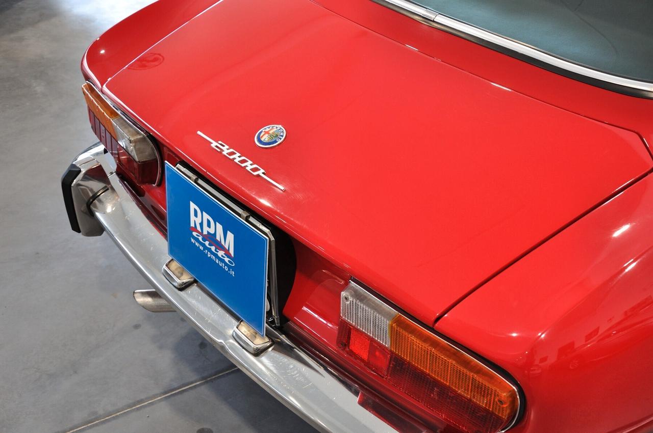 Alfa Romeo 2000 GTV ASI ORO