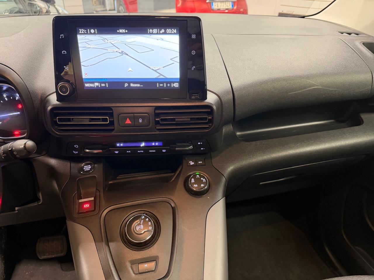 Toyota Proace City Verso 1.5D 130 CV S&S Short D A/T Luxury