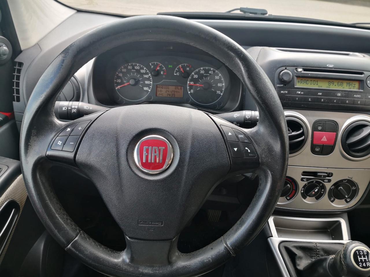 Fiat Qubo 1.3 MJT 75 CV Trekking