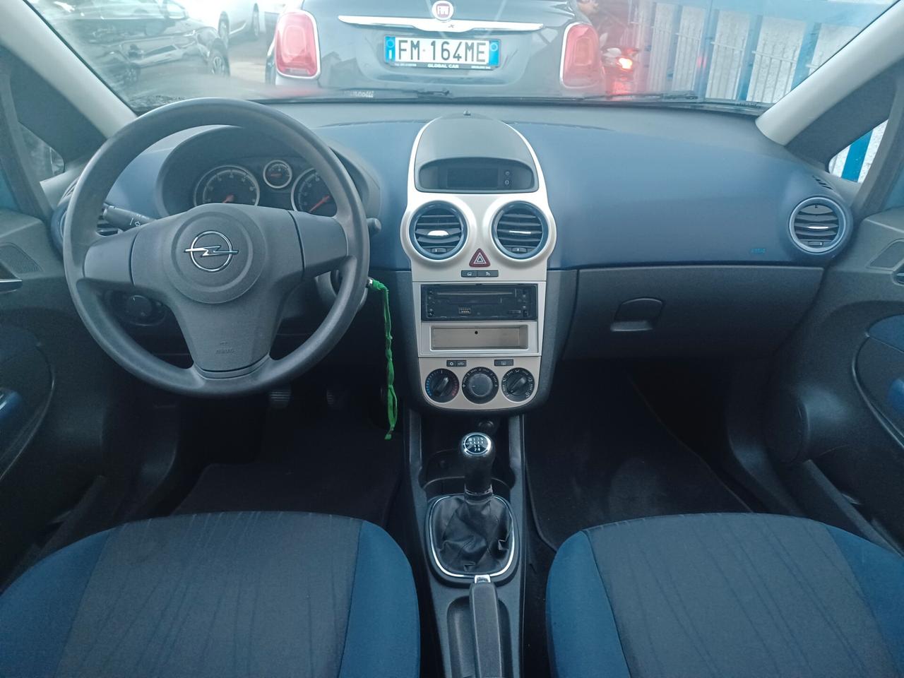 Opel Corsa 1.2 5 porte Cosmo PERFETTA