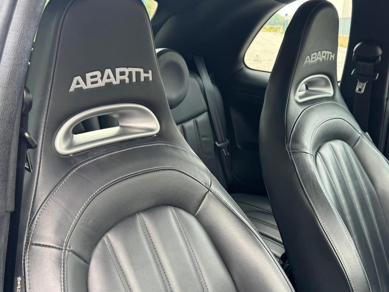 Abarth 595 C 1.4 Turbo T-Jet 140 CV MTA