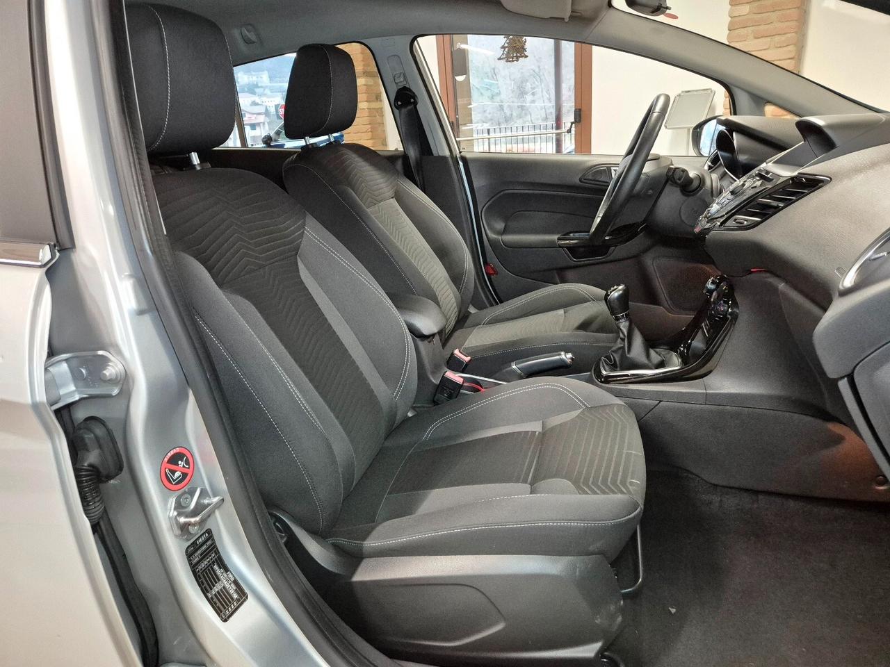 Ford Fiesta 1.5 TDCi 75CV 5 porte Titanium