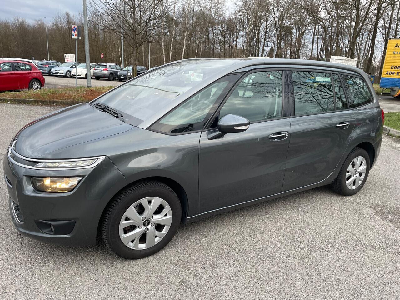 Citroen Grand C4 Picasso 1.6 e-HDi 115*Automatik*Neopatentati*Navi