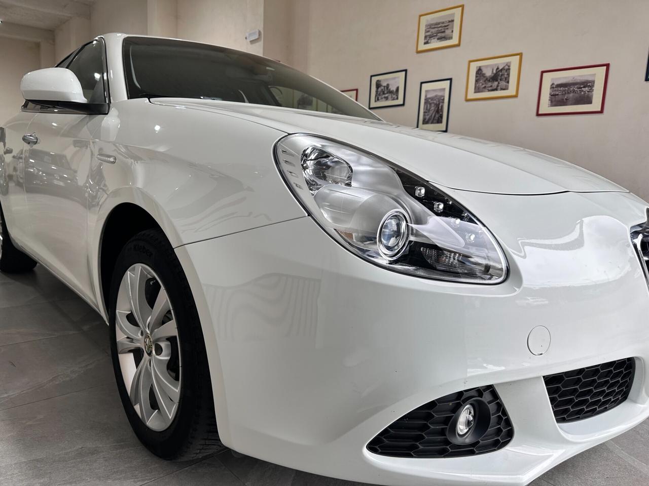 Alfa Romeo Giulietta 1.6 JTDm-2 105 CV Distinctive