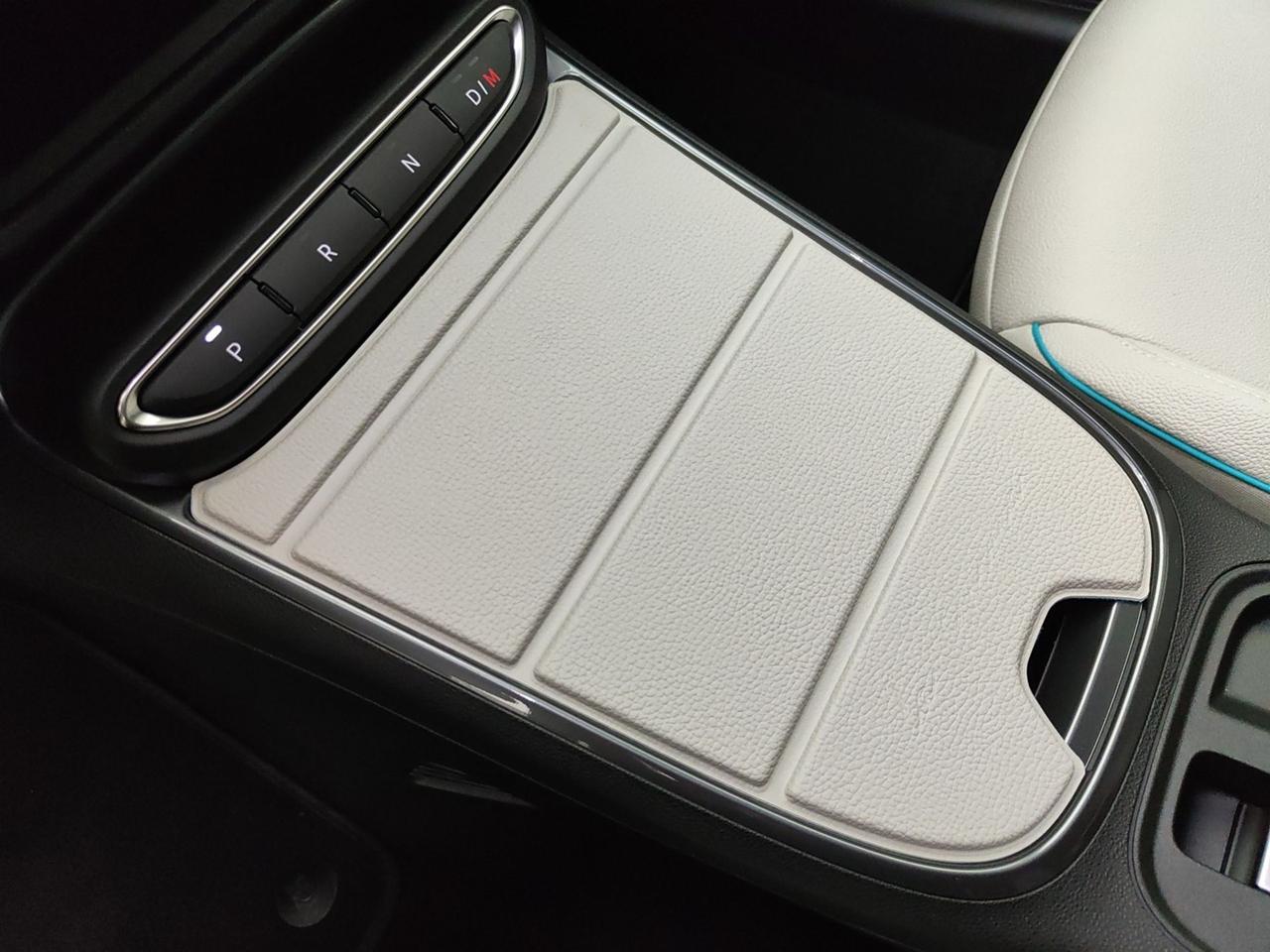 FIAT 600 IV 2023 1.2 MHEV 110CV DCT LA PRIMA