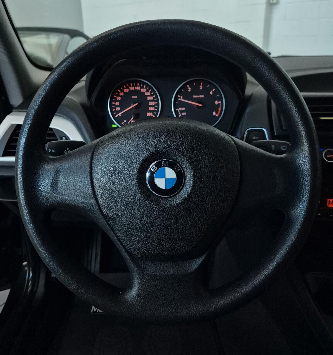 BMW 116 5P 2.0cc 116cv Automatica diesel NEOPATENTATI OK