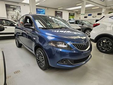 Lancia Ypsilon Ypsilon 1.0 hybrid Platino 70cv