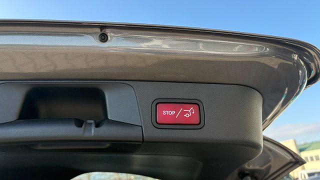 MERCEDES-BENZ GLB 180 d Automatic Business Extra