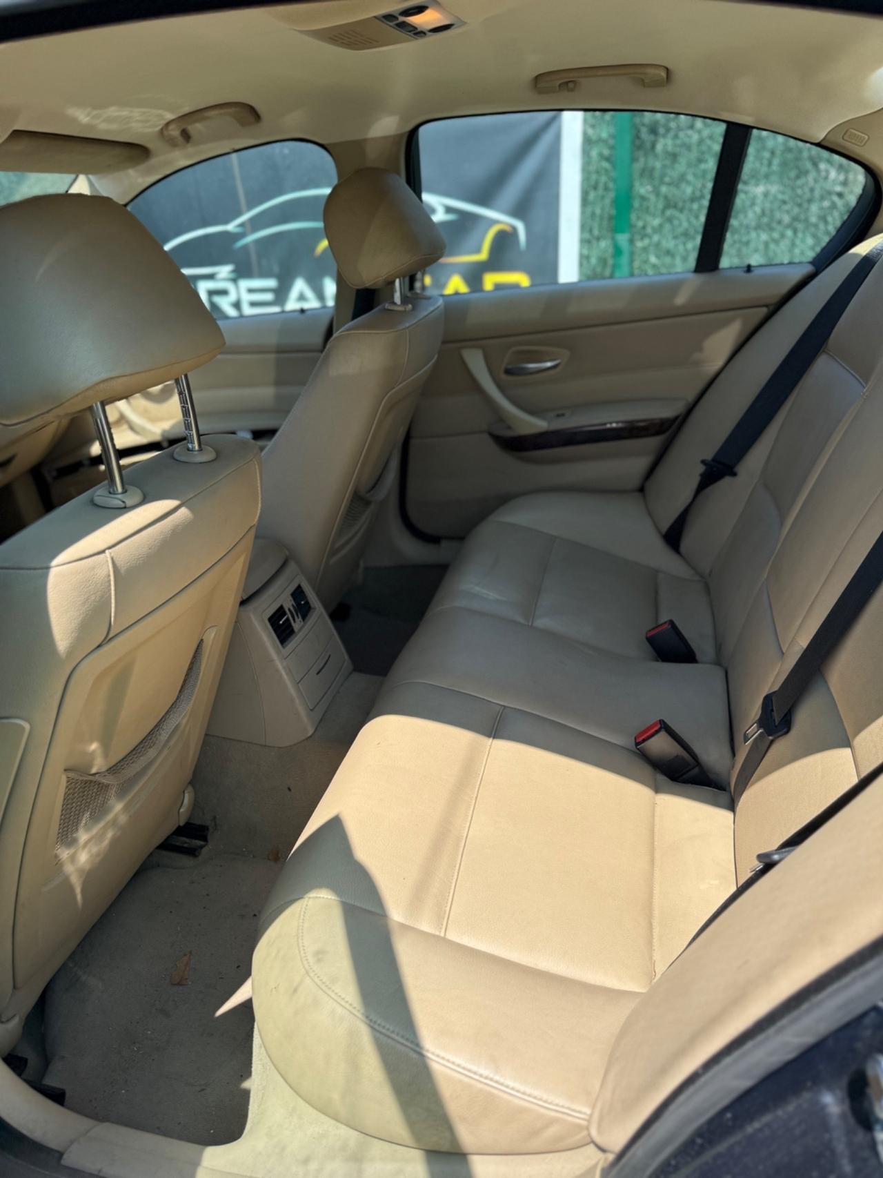 Bmw E90 320D 2007 MANUALE BERLINA