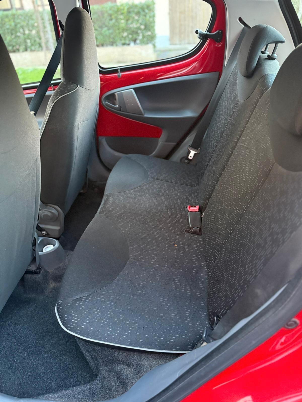 Peugeot 107 1.0 68CV 3p. Plaisir