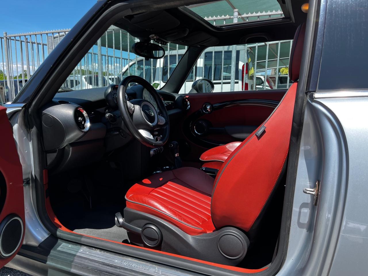 Mini Cooper 1.6 122cv AUTOMATICA TETTO FULL OPTIONAL