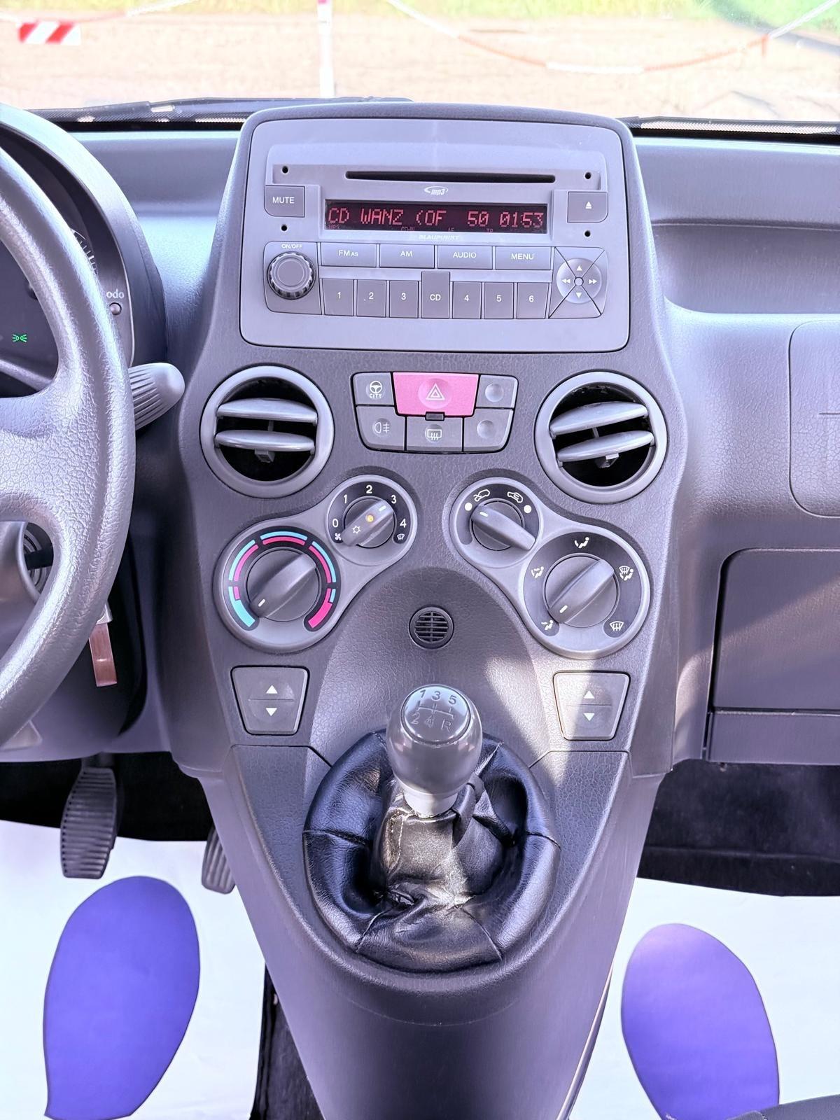Fiat Panda 1.2 Dynamic Natural Power Ok neopatentati