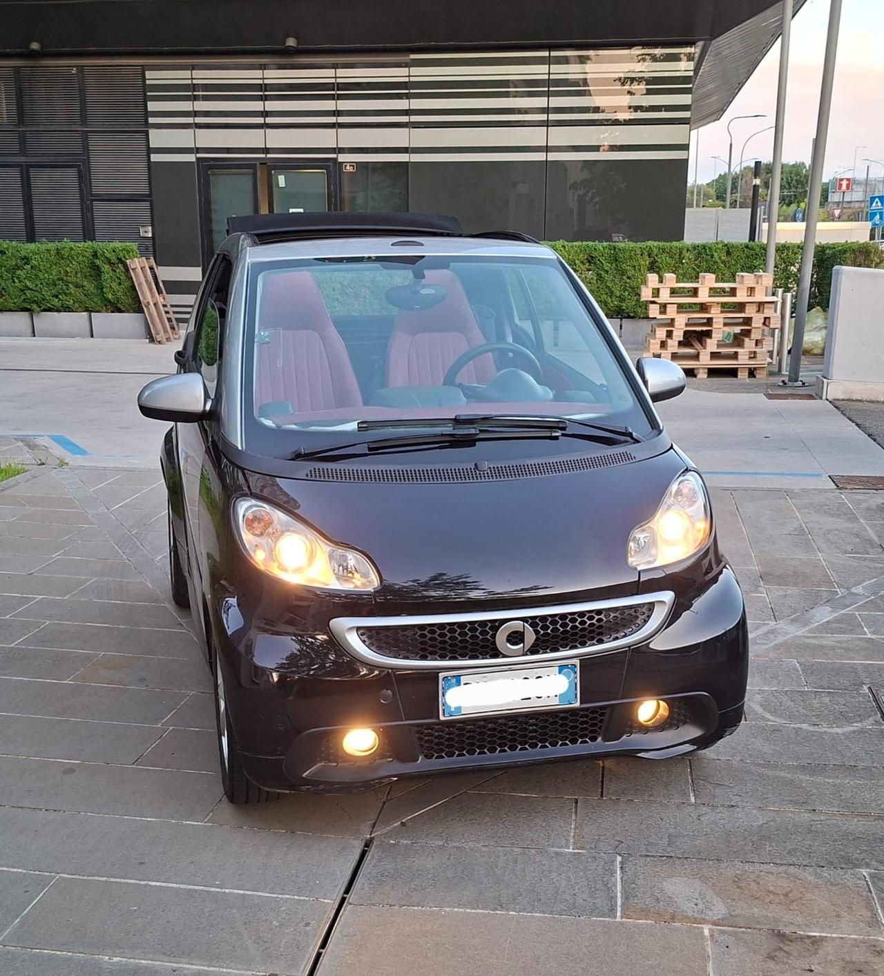 Smart ForTwo 1000 52 kW MHD cabrio passion