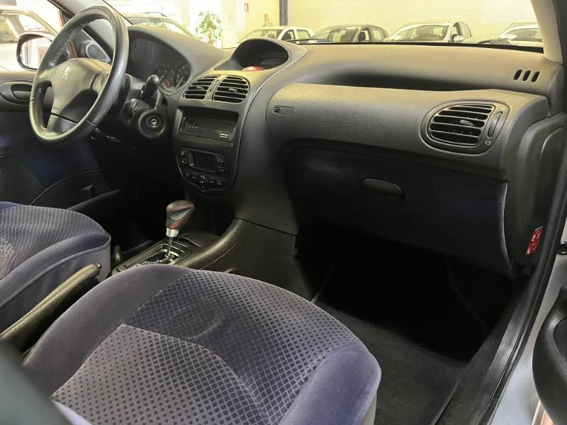 PEUGEOT 1.4 5p. aut. XT