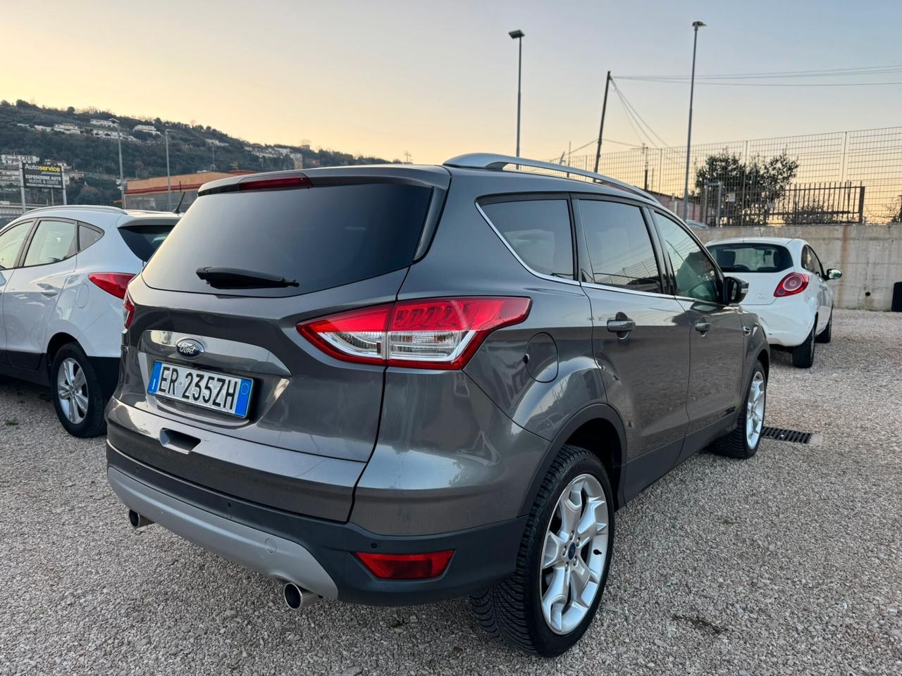 Ford Kuga 2.0 TDCi 163 CV 4WD Titanium