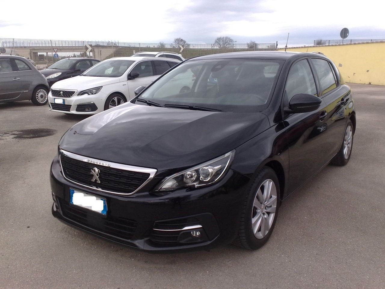 Peugeot 308 BlueHDi 130 S&S EAT6 Business