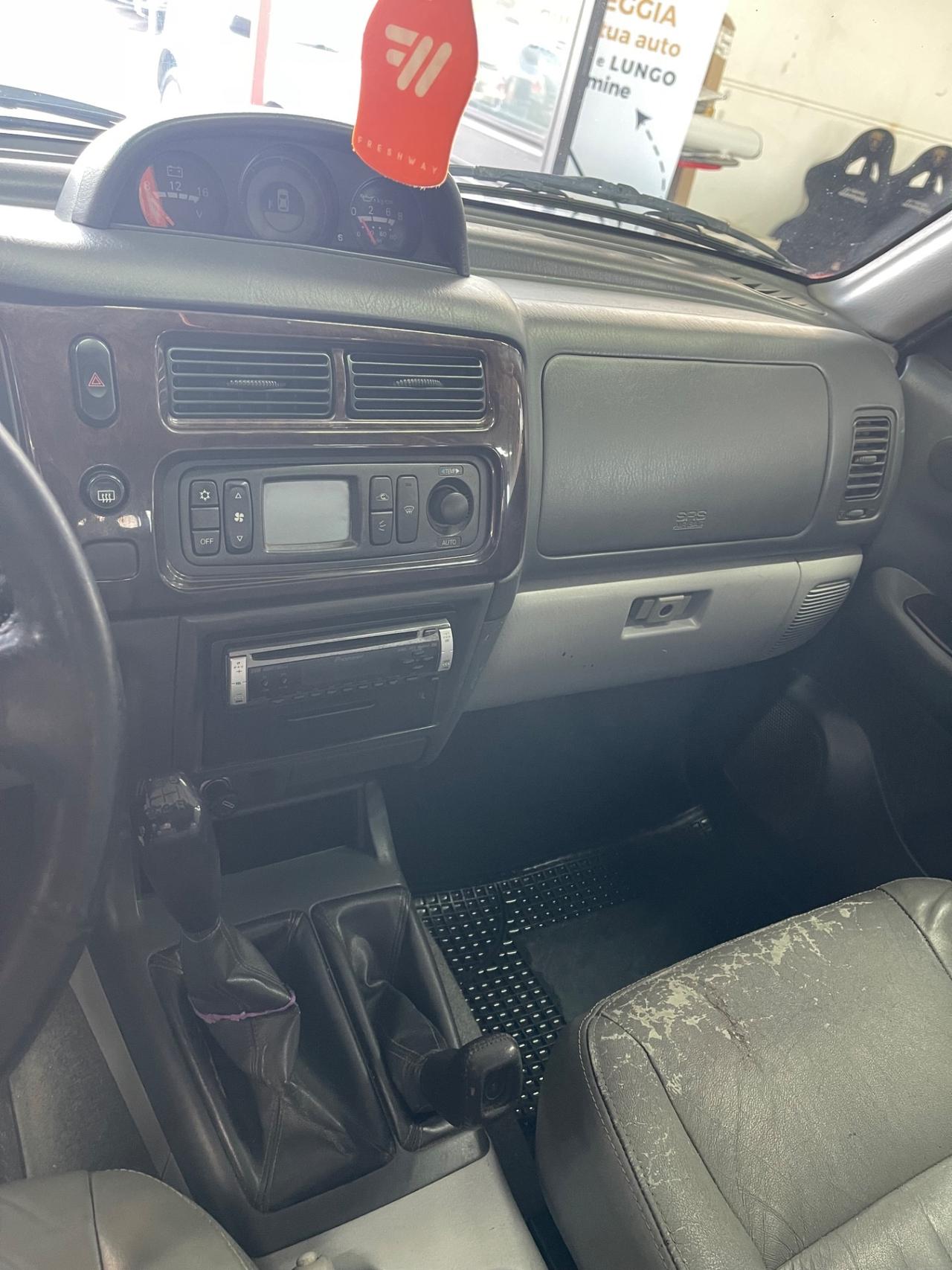 Mitsubishi Pajero Sport 2.5 TDI 4x4 PERMUTE RATE