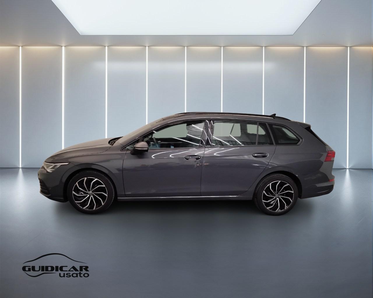 VOLKSWAGEN Golf VIII 2020 Variant - Golf Variant 1.0 etsi evo Life 110c