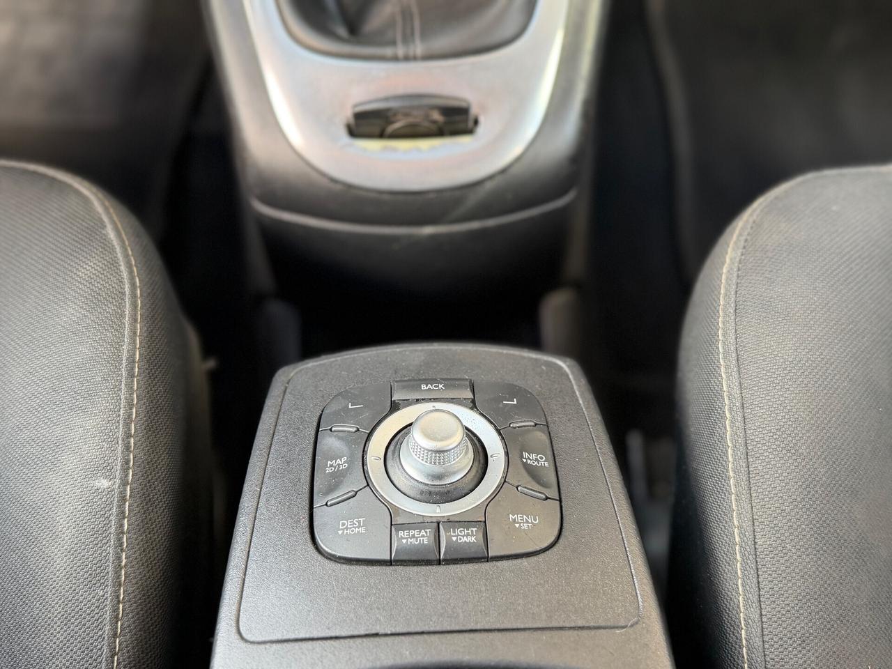 Renault Scenic Scénic X-Mod 1.5 dCi 110CV Luxe