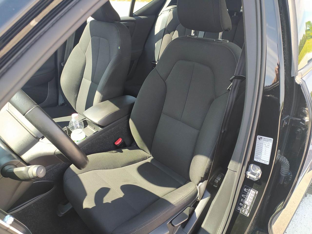 Volvo XC40 Momentum D3 #6463