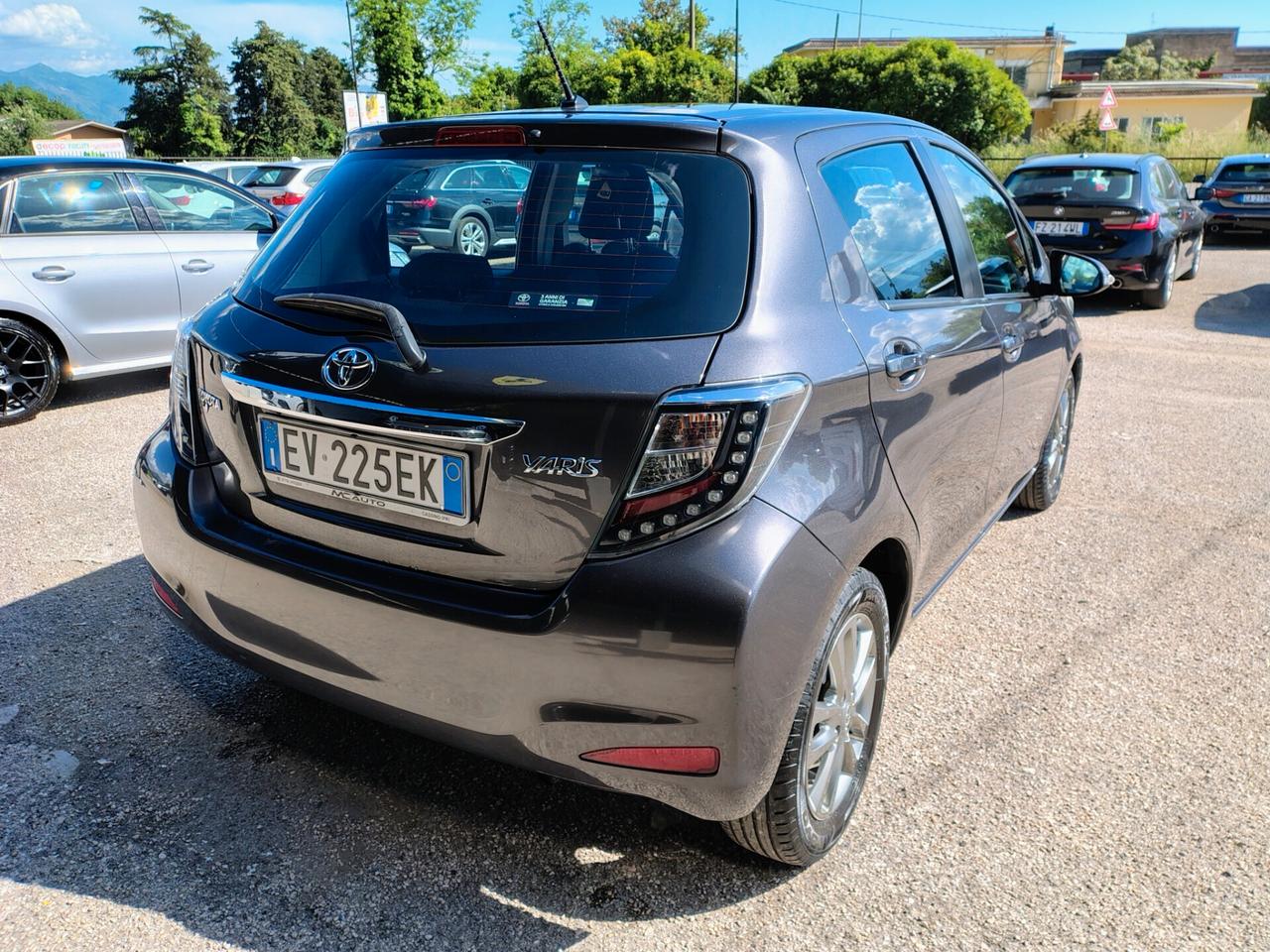 Toyota Yaris 1.0 5 porte Lounge