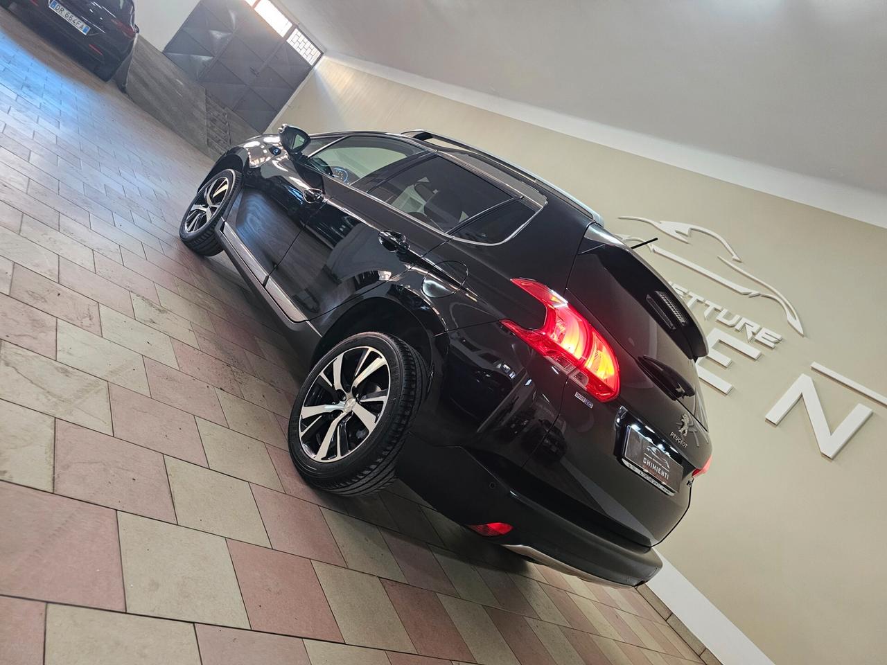 Peugeot 2008 BlueHDi 120 S&S Allure