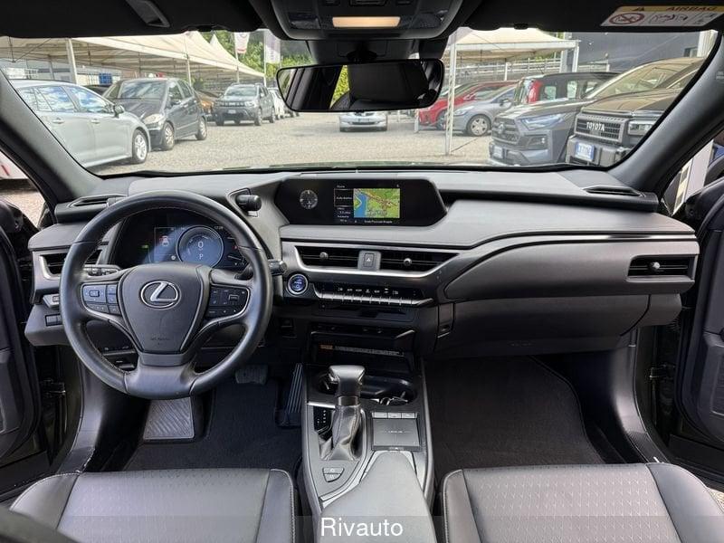 Lexus UX Hybrid Midnight