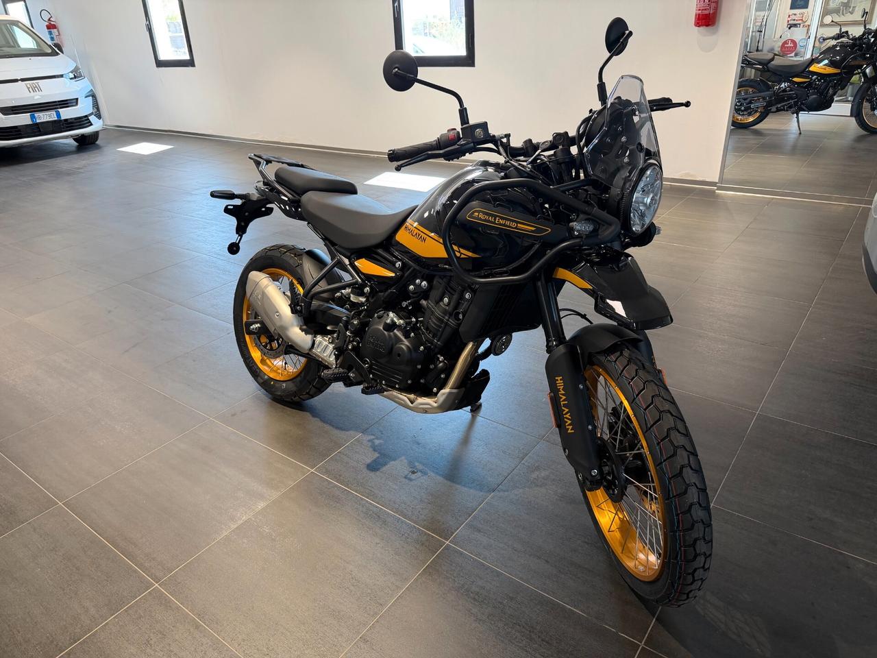 Royal Enfield Himalayan 450 Mana Black Rally pronta consegna