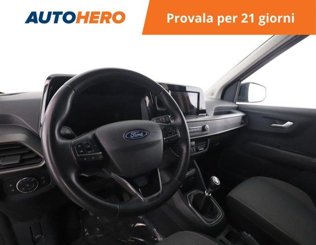FORD Tourneo Courier 1.0 EcoBoost Titanium