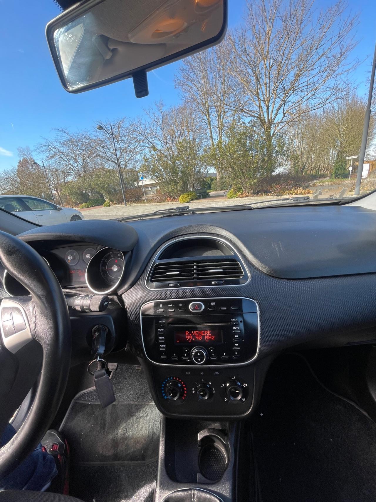 Fiat Punto 1.3 MJT II S&S 95 CV 5 porte Sport