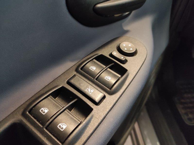 LANCIA Ypsilon 3ª serie - Ypsilon 1.0 FireFly 5 porte S&S Hybrid Platino