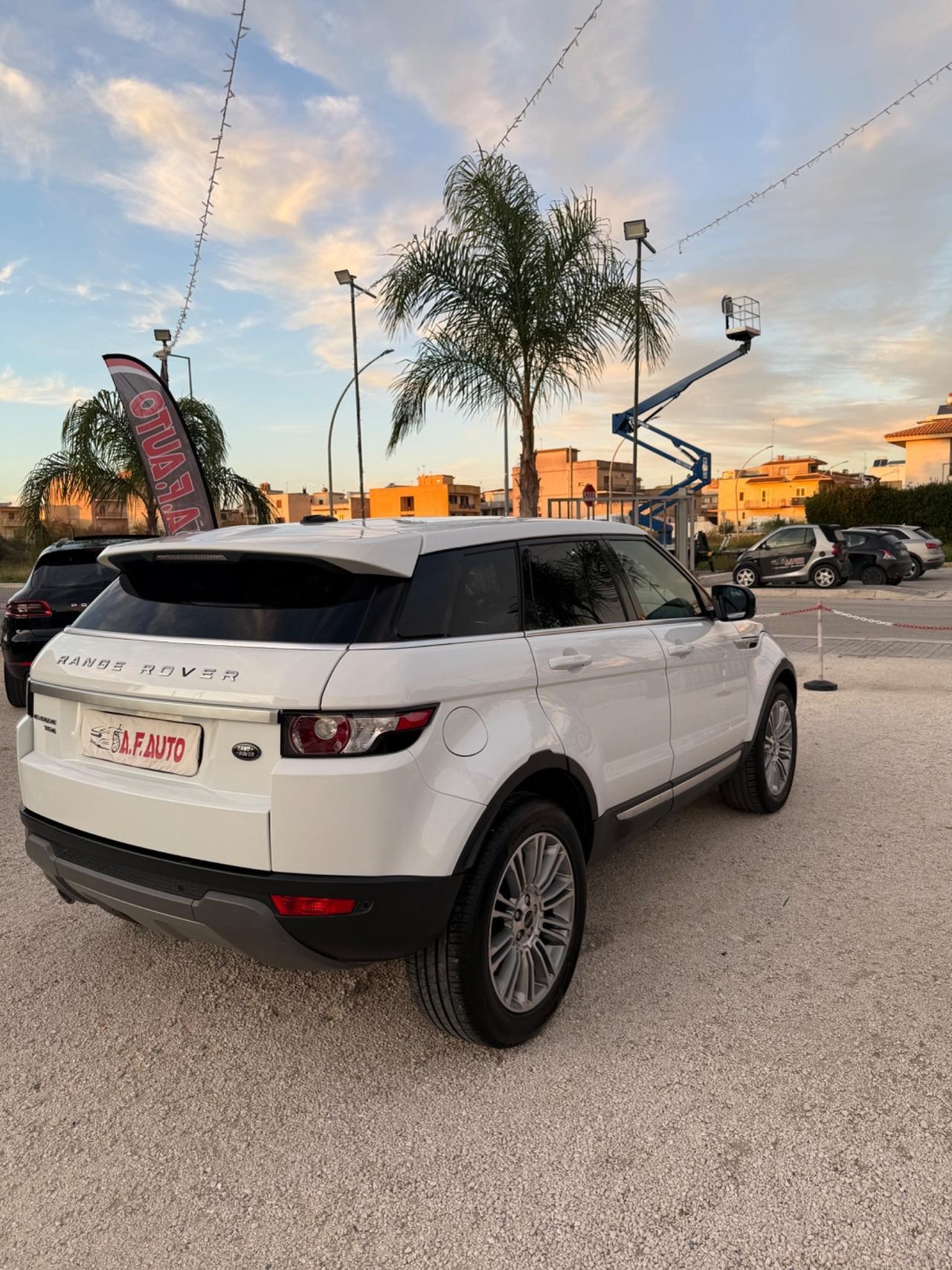 Land Rover Range Evoque 2.2 TD4 5p. Dynamic