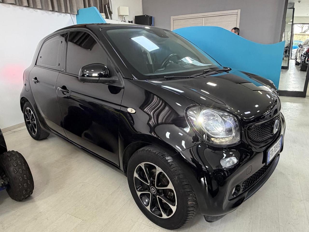 Smart ForFour 70CV 1.0 GPL twinamic Passion 2018