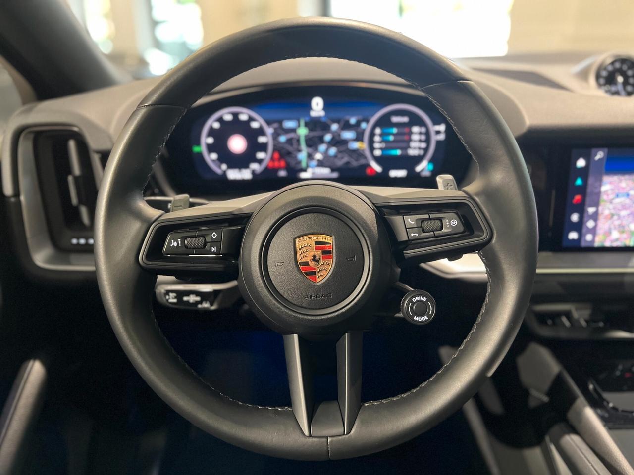 Porsche Cayenne Coupé 3.0 V6 - 3Screens