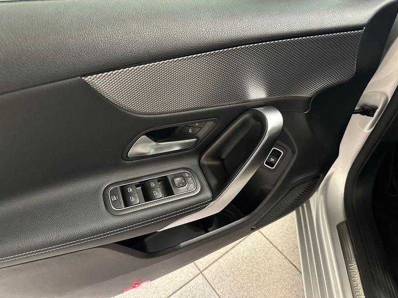 Mercedes-Benz Classe A Berlina A 180 d Automatic Sport
