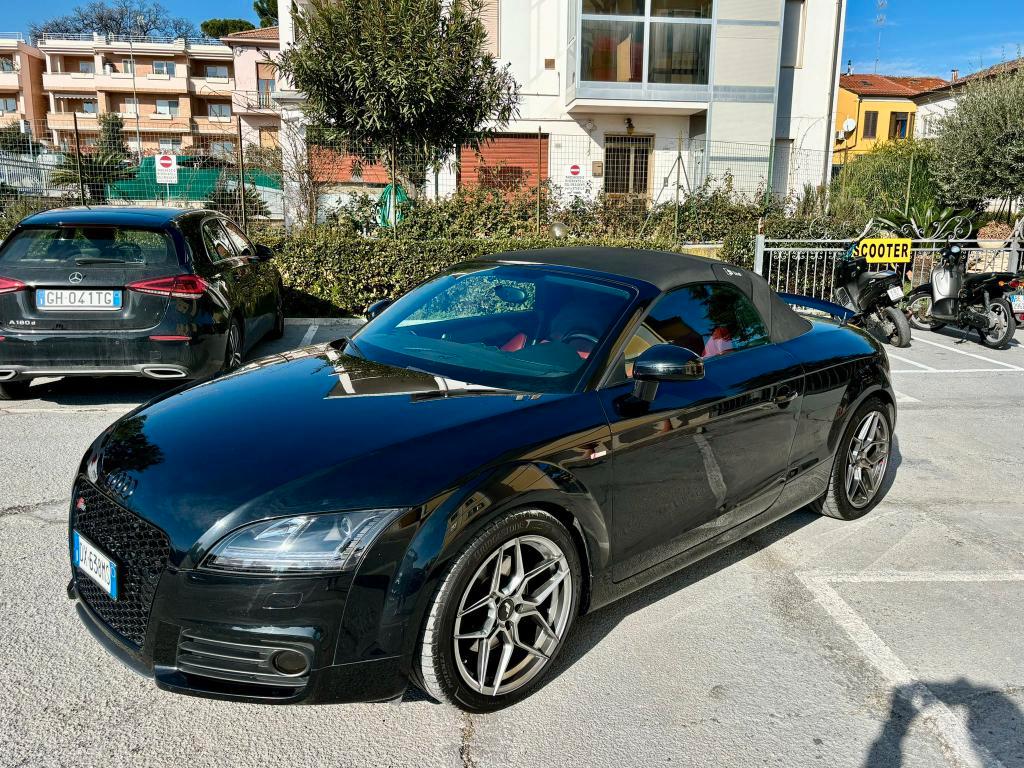 Audi TT Roadster 2.0 tfsi Advanced Plus