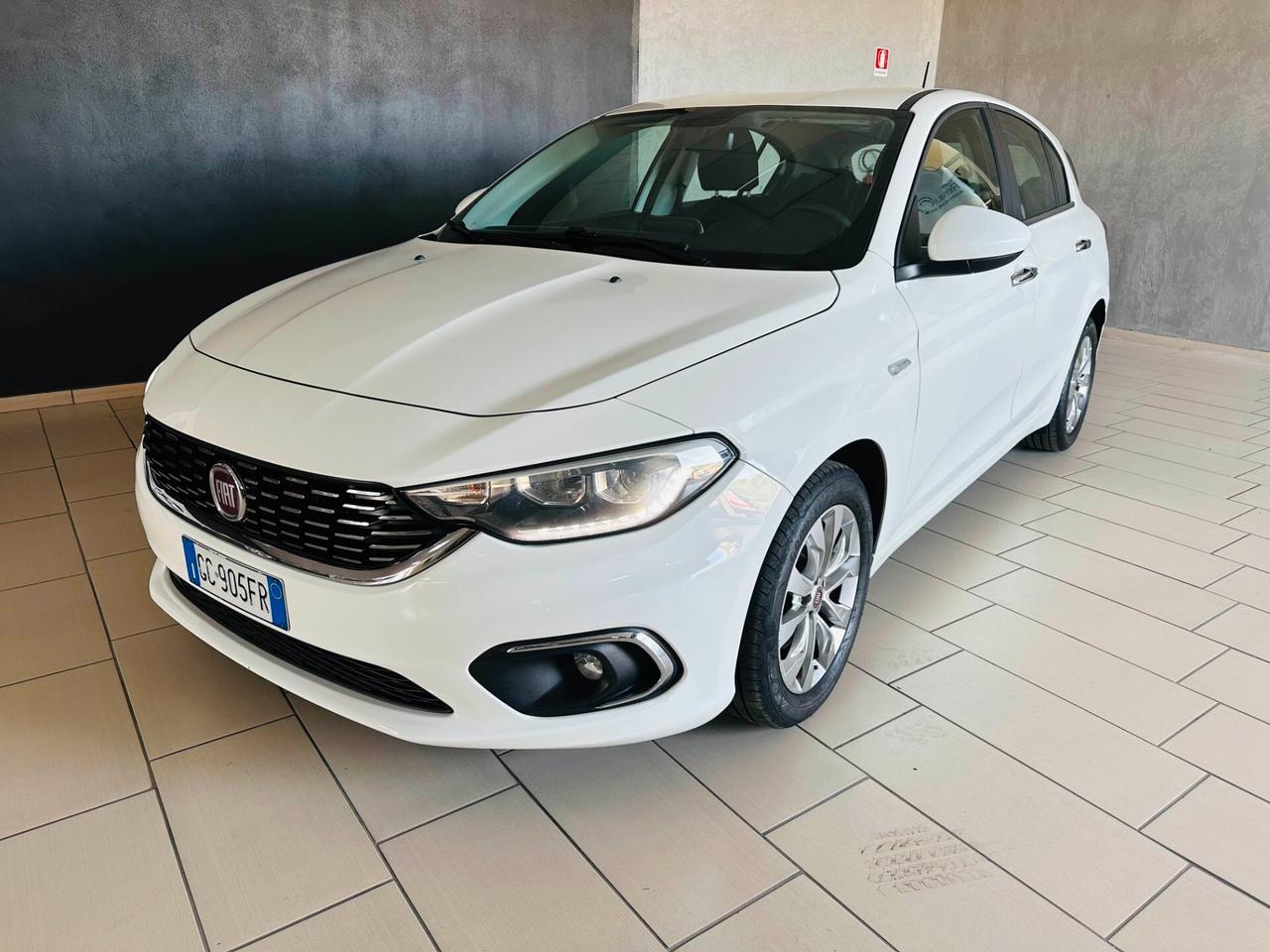 Fiat Tipo 1.6 Mjt S&S 5 porte Lounge