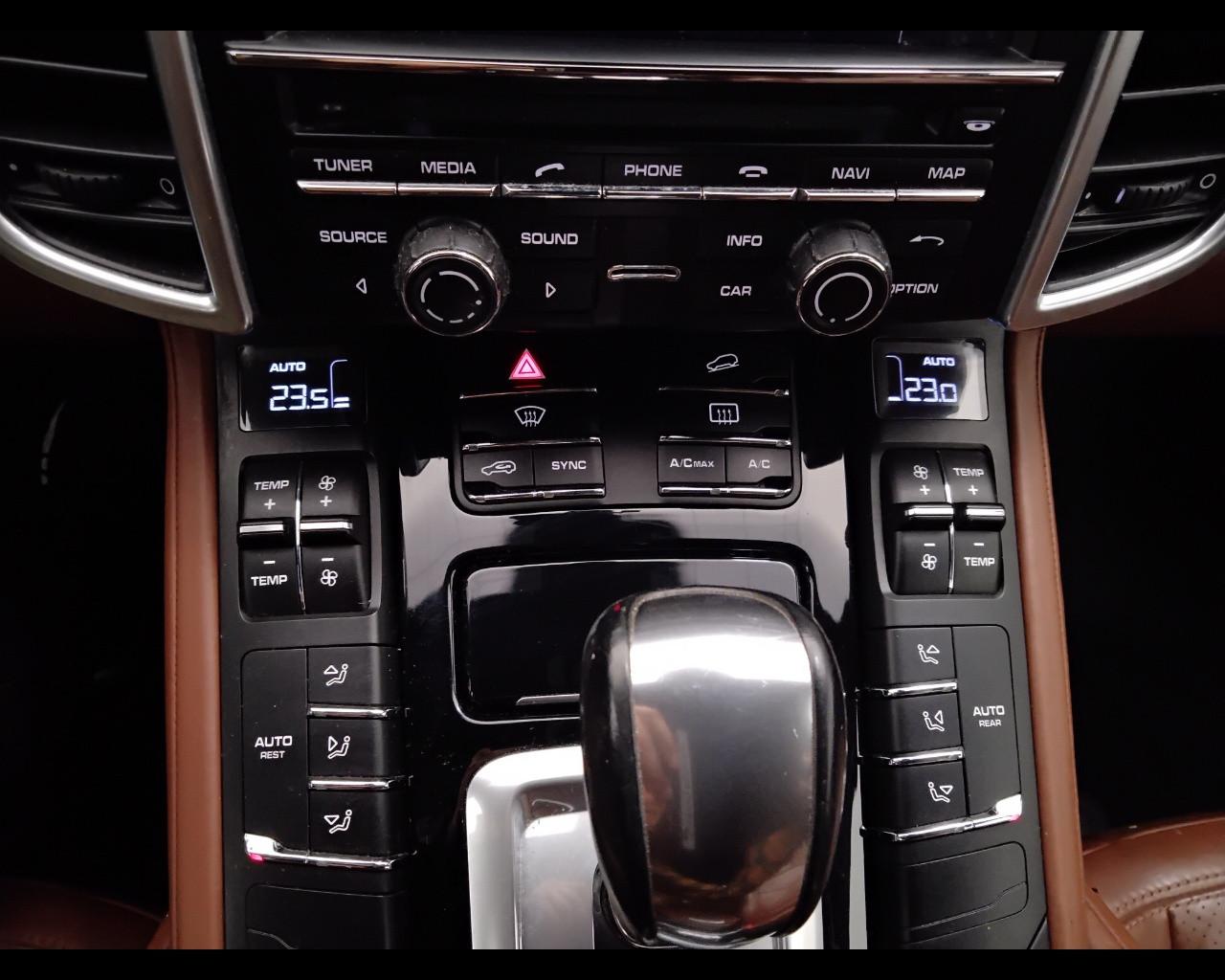 PORSCHE Cayenne II 2015 - Cayenne 3.0 tiptronic