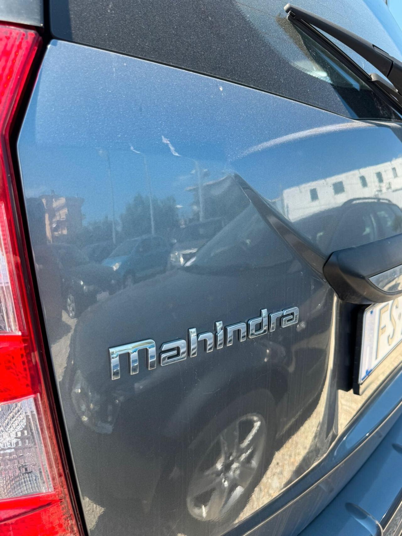 Mahindra XUV500 2.2 16V AWD W6