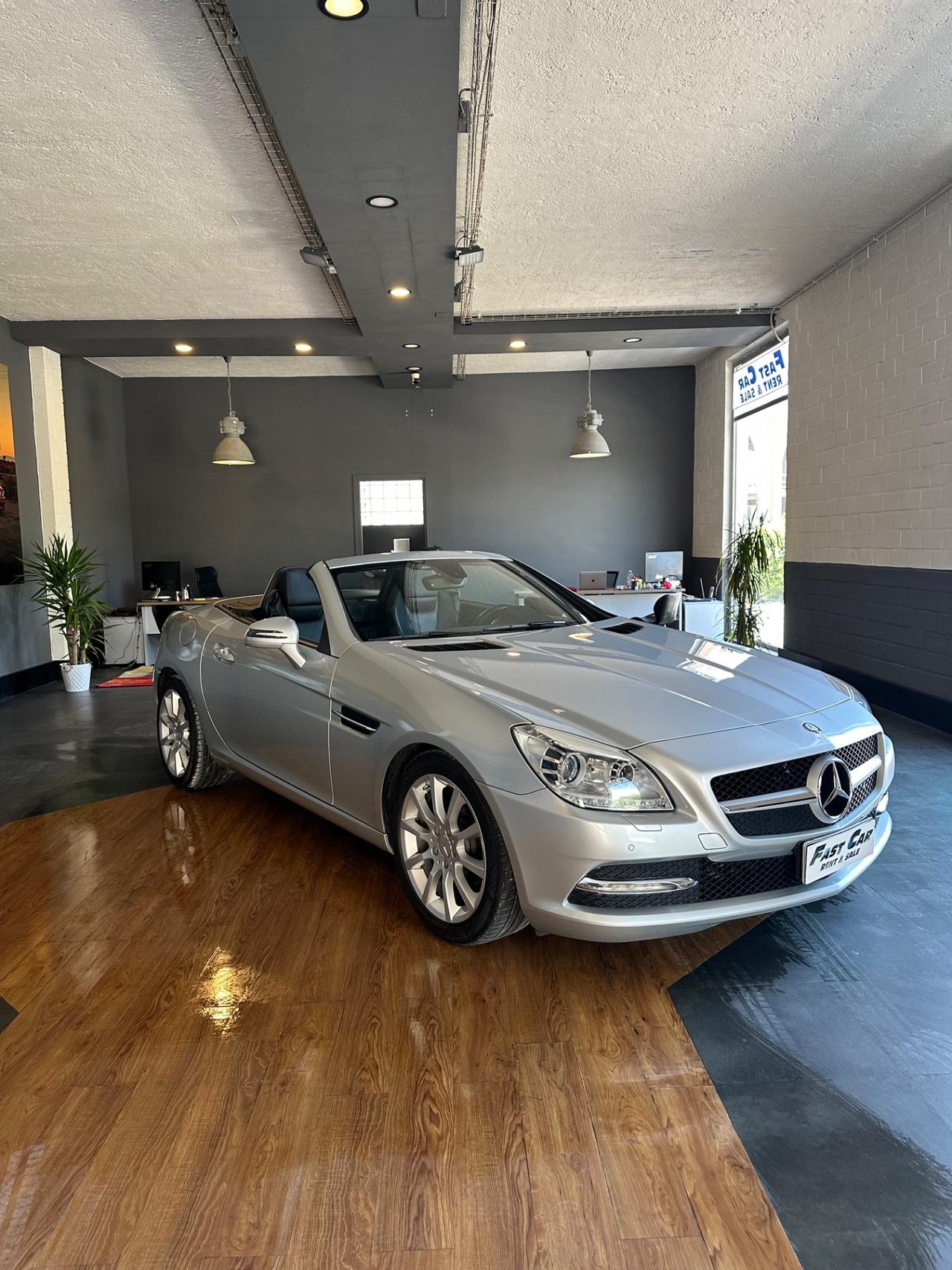 Mercedes-benz SLK 200 CGI sport