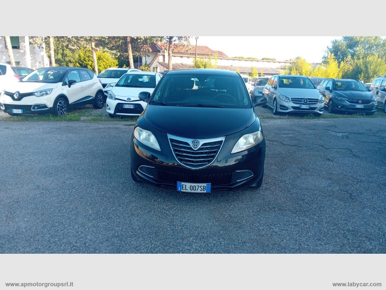 LANCIA Ypsilon 1.2 69 CV 5p. Silver
