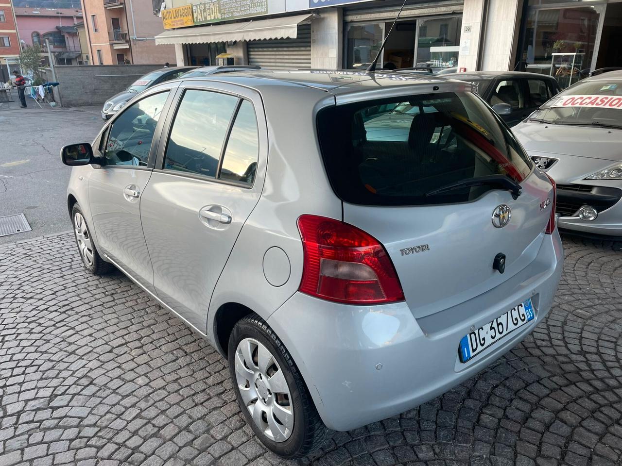 Toyota Yaris 1.0 5 porte