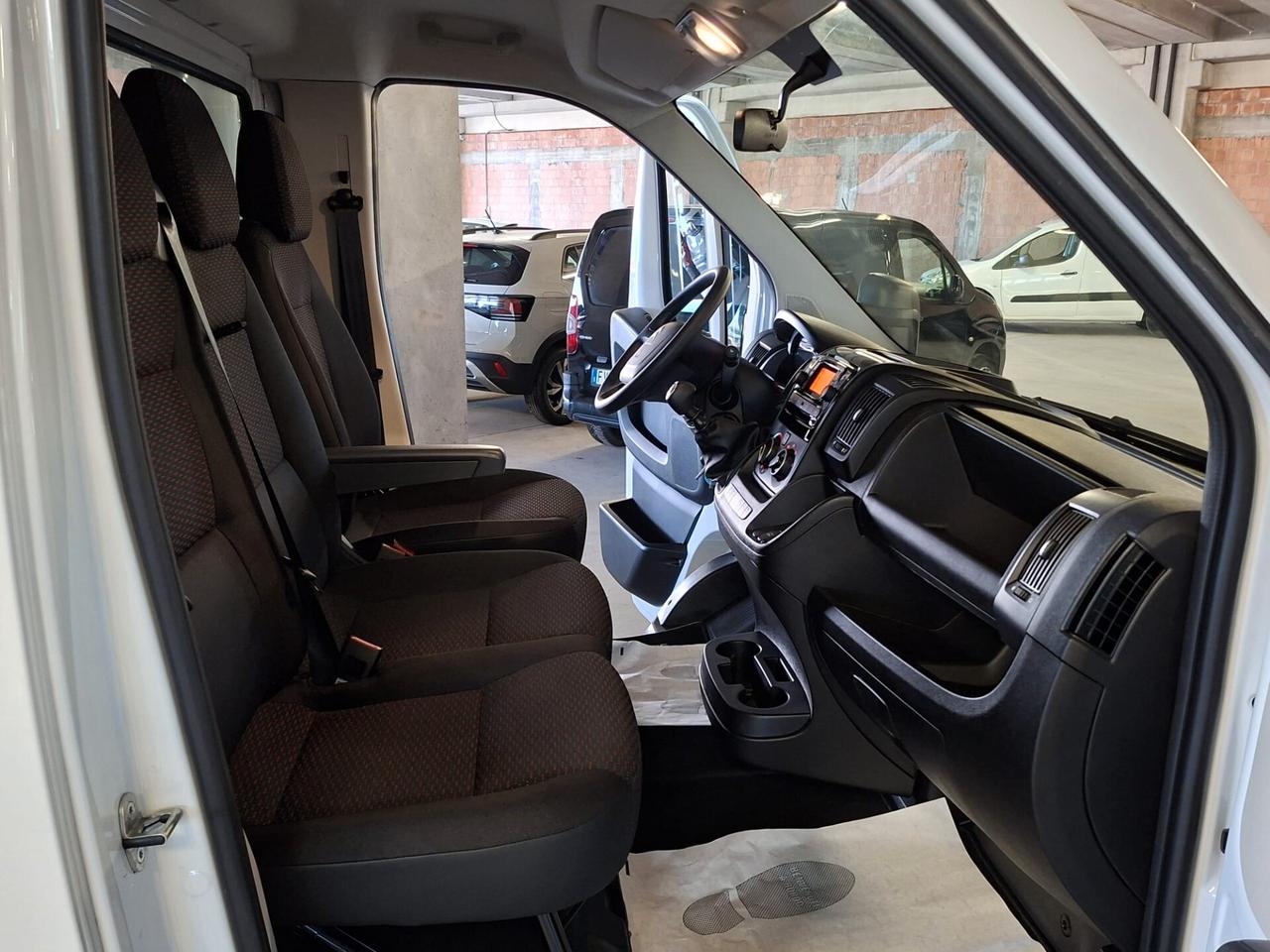 Citroen Jumper 35 2.2 BlueHDi L4 con Furgonatura (BOX) Km.0