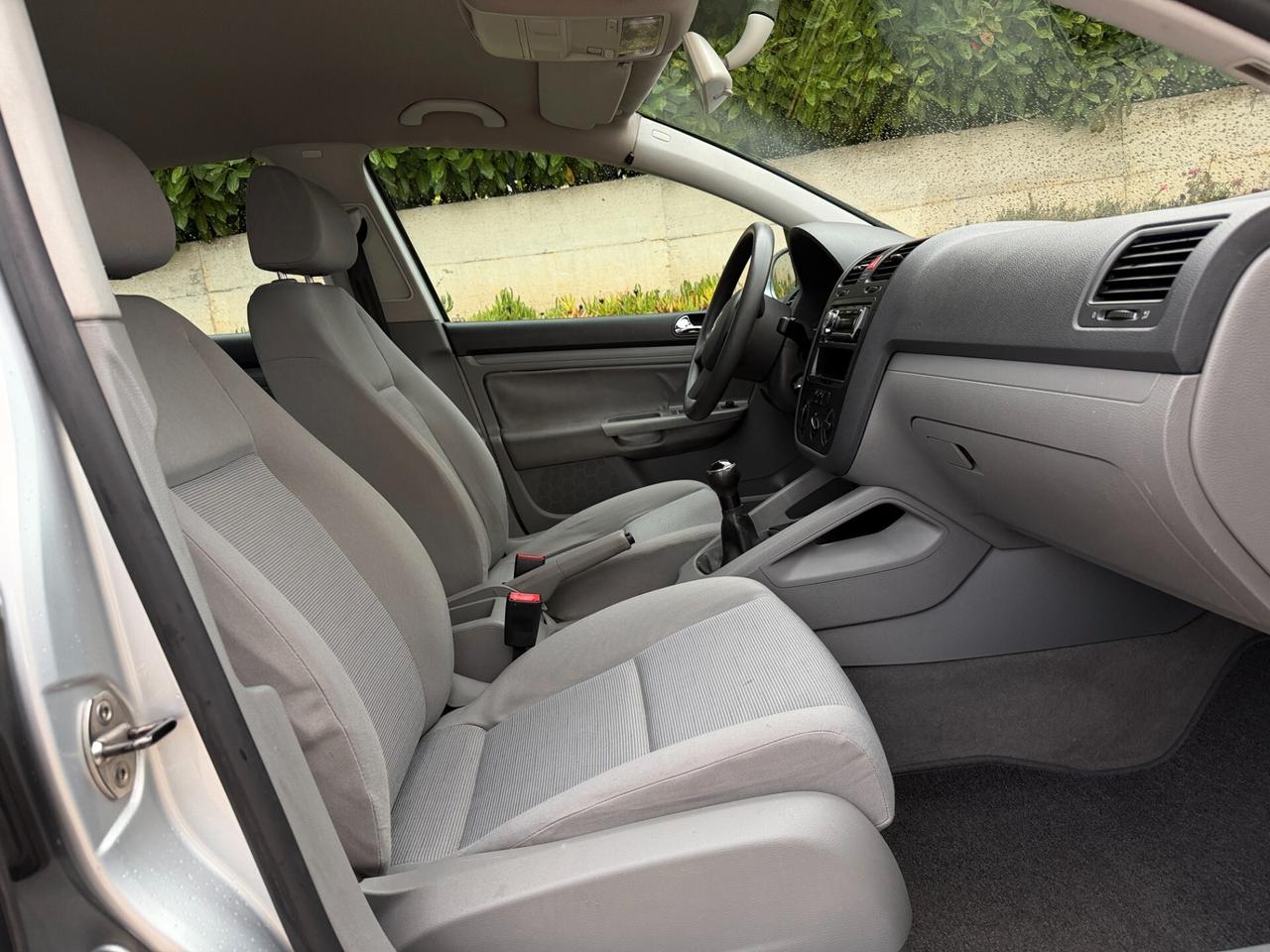 Volkswagen Golf 5 1.9 /105 cv Sport line