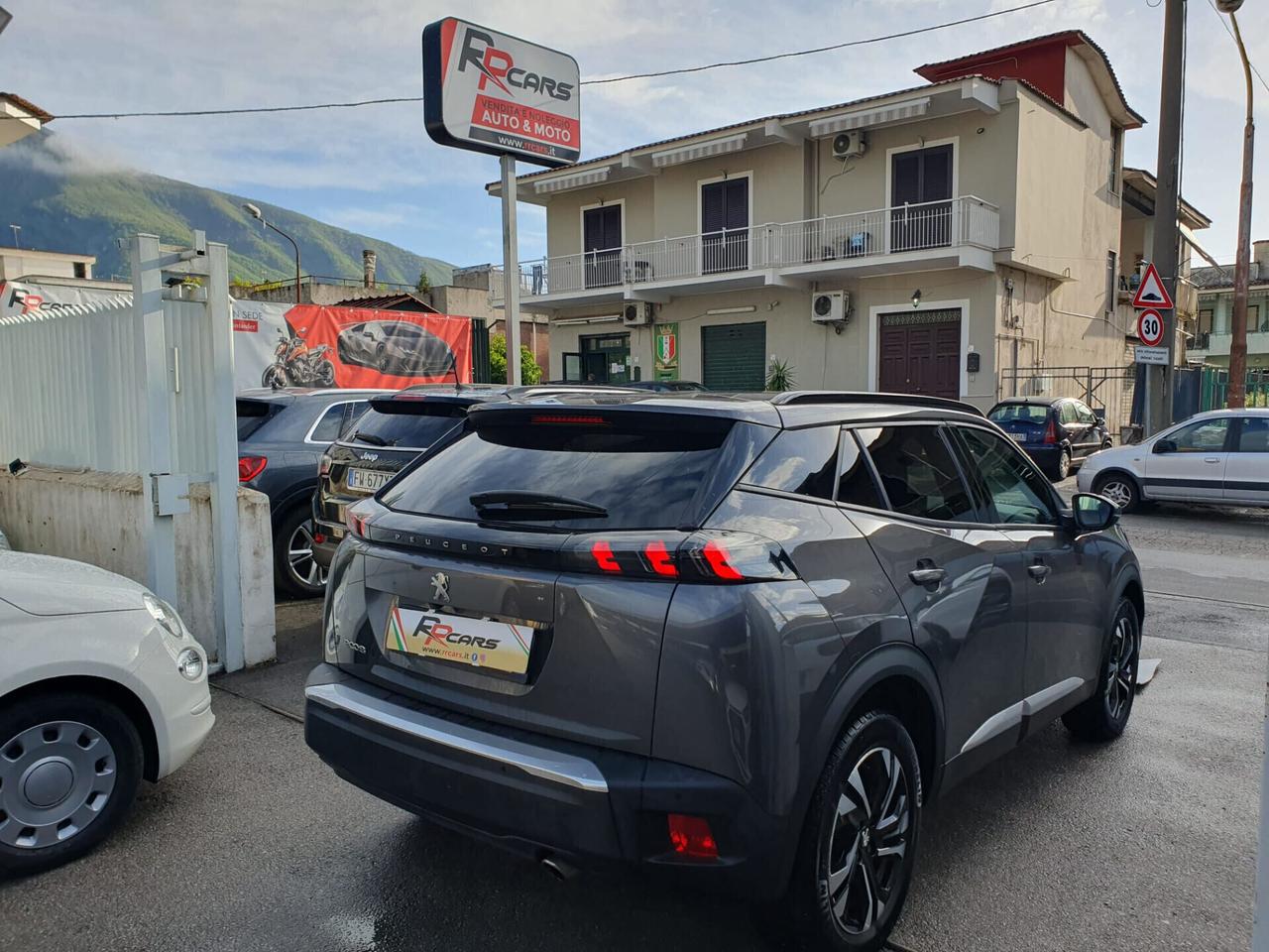 Peugeot 2008 BlueHDi 130 S&S EAT8 GT Pack